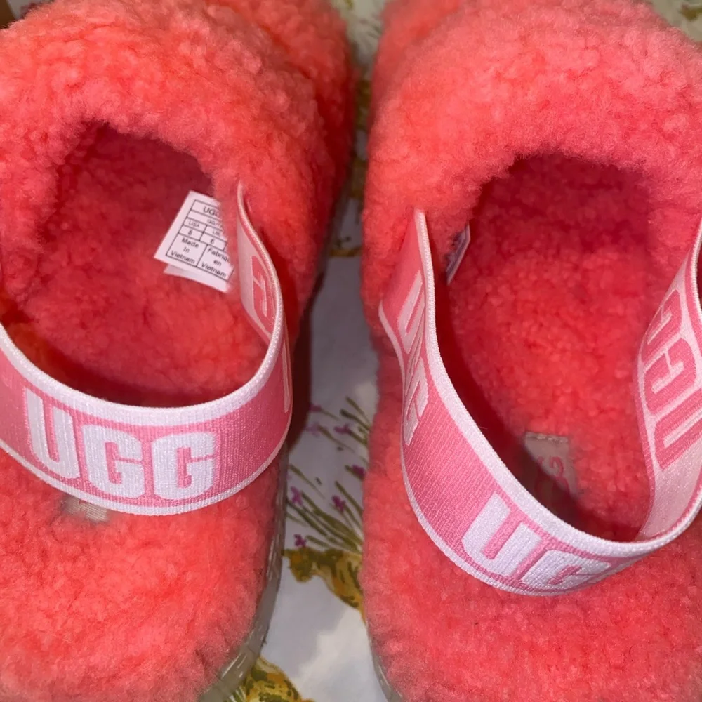 Ugg Oh fluffita - Picture 10 of 10